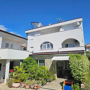 Kurjakovic - Apartment Punat